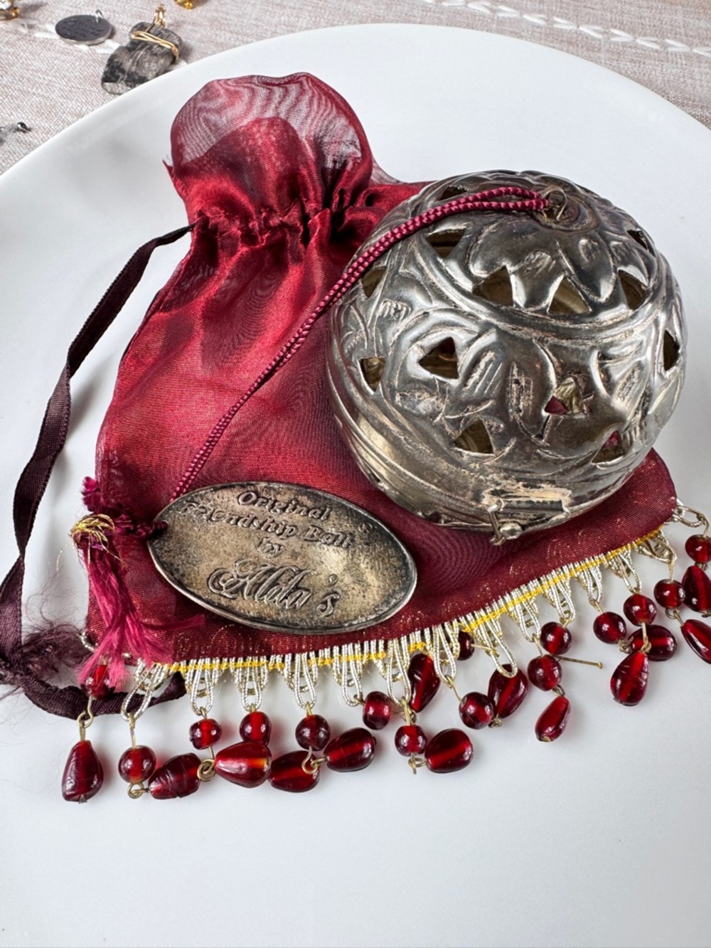 Vintage Original FRIENDSHIP BALL By ALDA’S